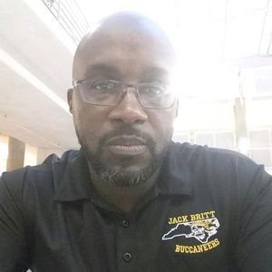 Meet your Posher, Travis